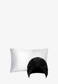 b7a8abb8-6a4c-42c4-b568-9b247f278461