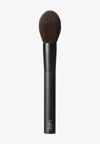 #14 bronzer brush