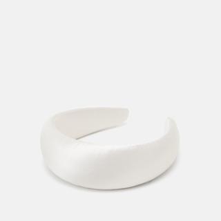 617c628e-13b6-4e33-88b9-c628513bfd33