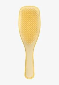 daffodil & buttercup